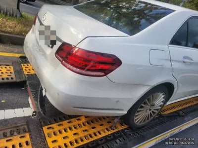 2016 Mercedes-Benz E 300 WDDHF5FB9GB305752 VIN:WDDHF5FB9GB305752