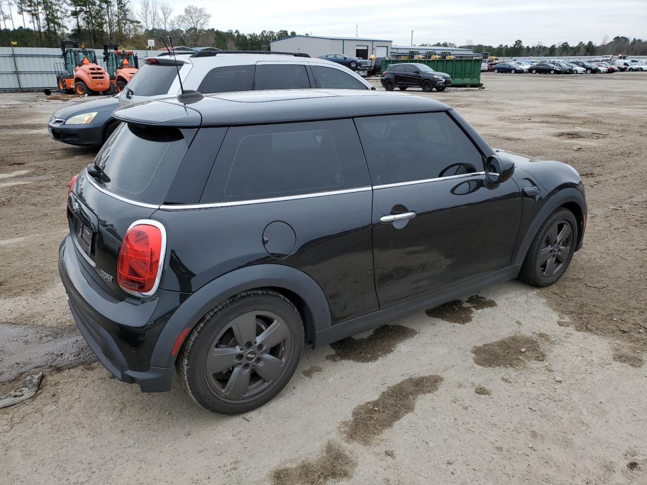 2022 MINI COOPER  VIN:WMW33DH0XN2R43568