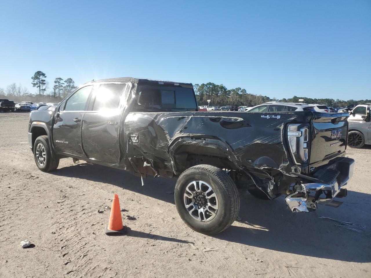 2023 GMC SIERRA K3500 SLE VIN:1GT49TE77PF205045