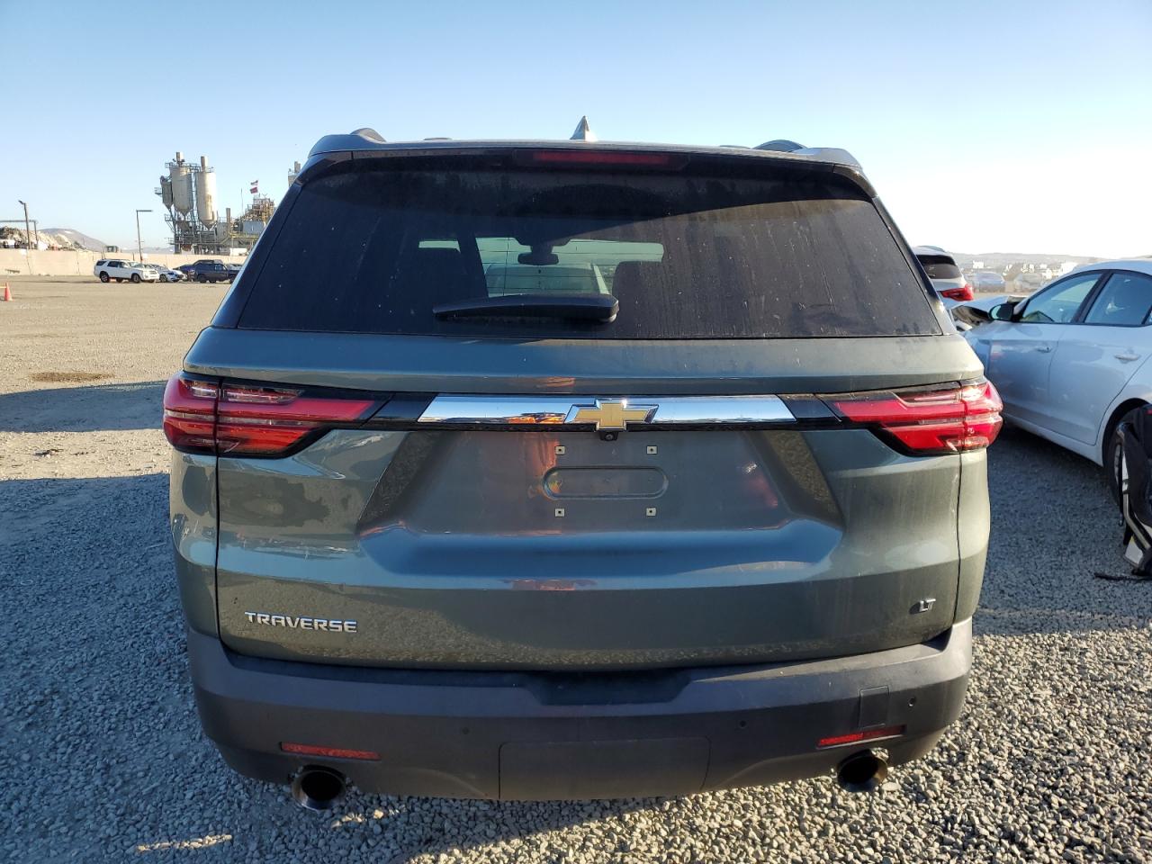 2022 CHEVROLET TRAVERSE LT VIN:1GNERHKW2NJ122329