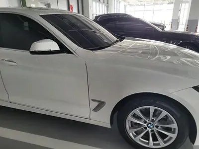 2019 BMW 320 NONE VIN: