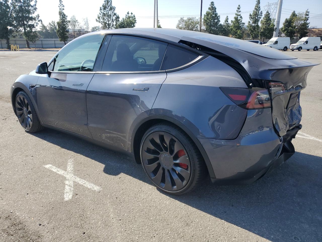 2022 TESLA MODEL Y  VIN:7SAYGDEF2NF542795