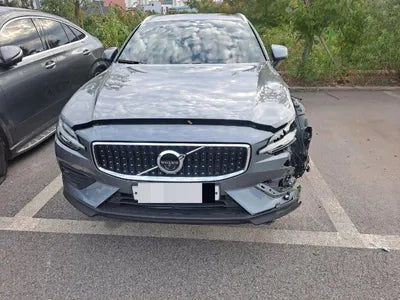 2019 Volvo V60 VIN: