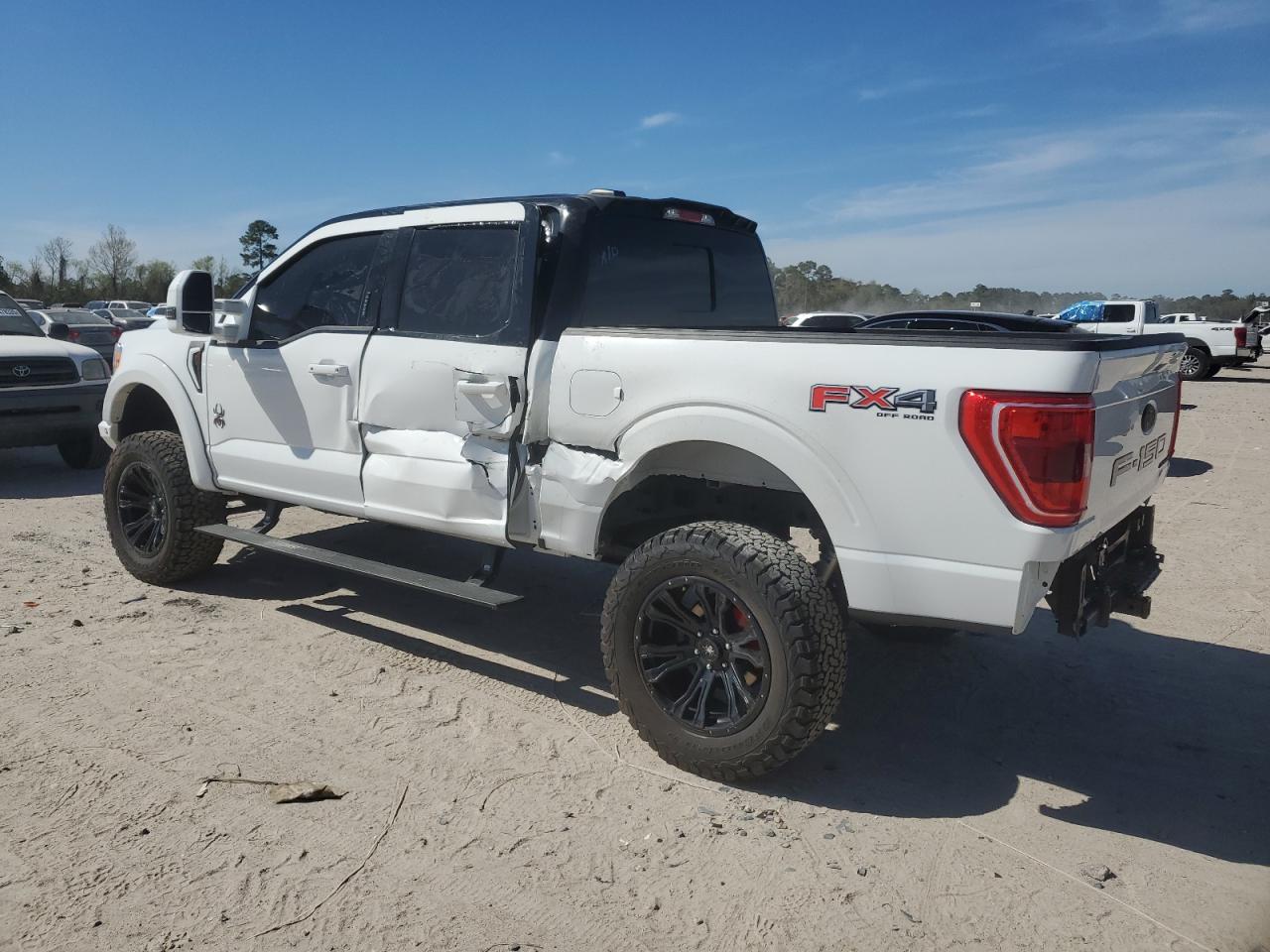 2022 FORD F150 SUPERCREW VIN:1FTFW1E52NFA81221