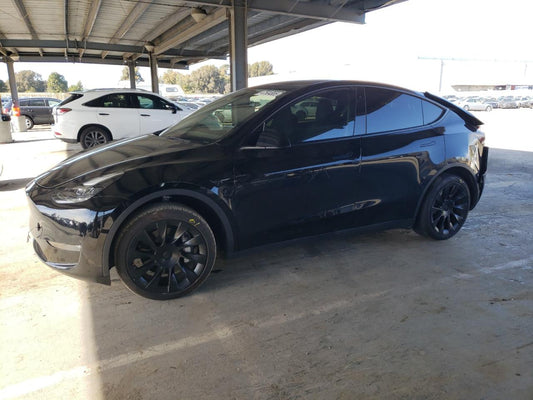 2023 TESLA MODEL Y  VIN:7SAYGAEEXPF772075