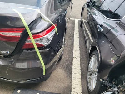 2018 Toyota Camry VIN: