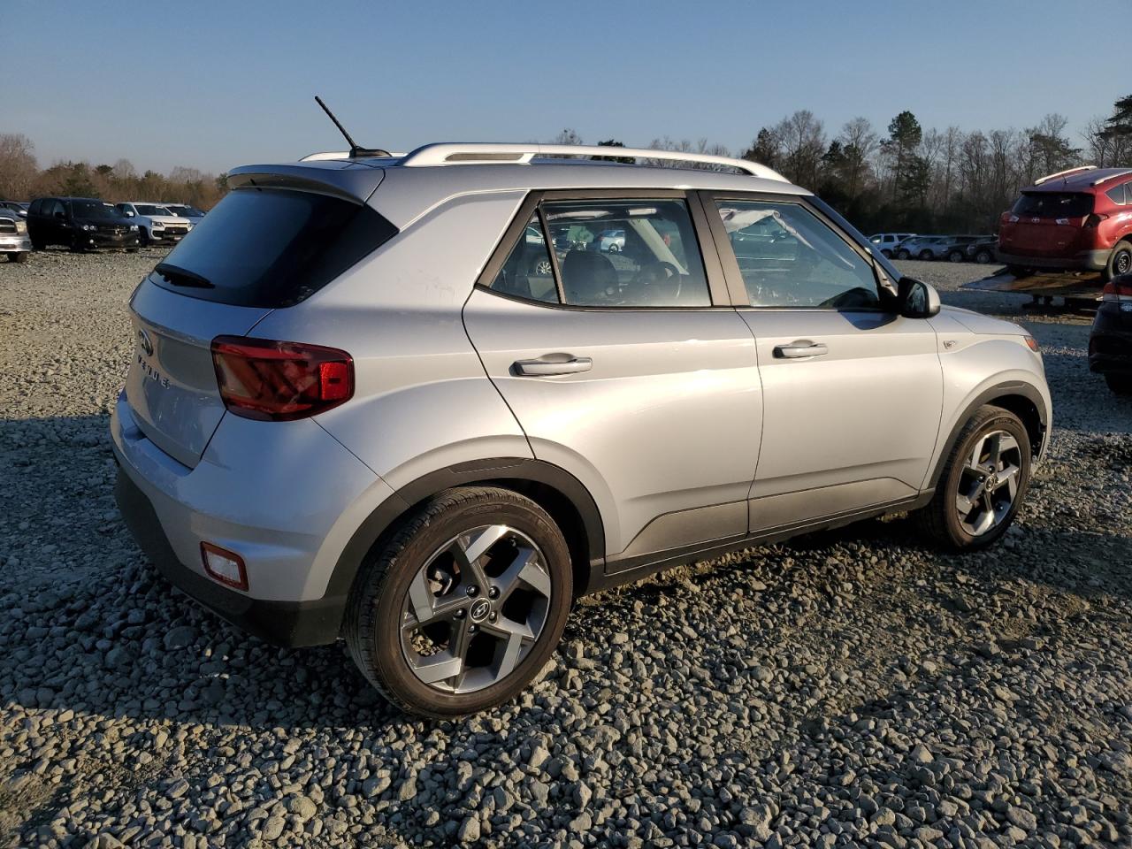 2023 HYUNDAI VENUE SEL VIN:KMHRC8A37PU219672