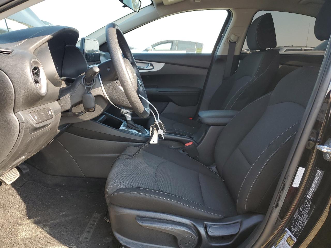 2024 KIA FORTE LX VIN:3KPF24ADXRE759708