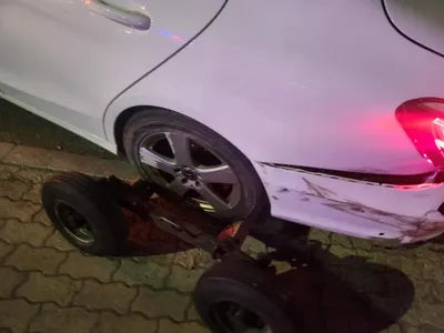 2017 Mercedes-Benz C 200 WDDWF3HB6HR301370 VIN:WDDWF3HB6HR301370