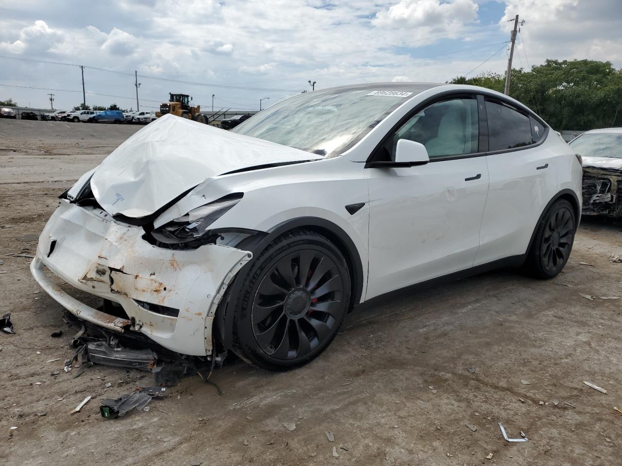 2022 TESLA MODEL Y  VIN:7SAYGDEF8NF373883