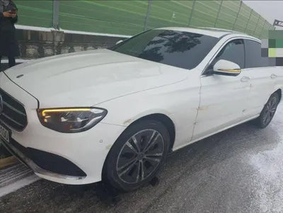 2021 Mercedes-Benz E 250 VIN: