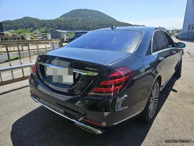 2019 Mercedes-Benz S 560 VIN: