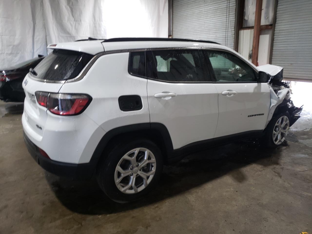 2024 JEEP COMPASS LATITUDE VIN:3C4NJDBN9RT100861