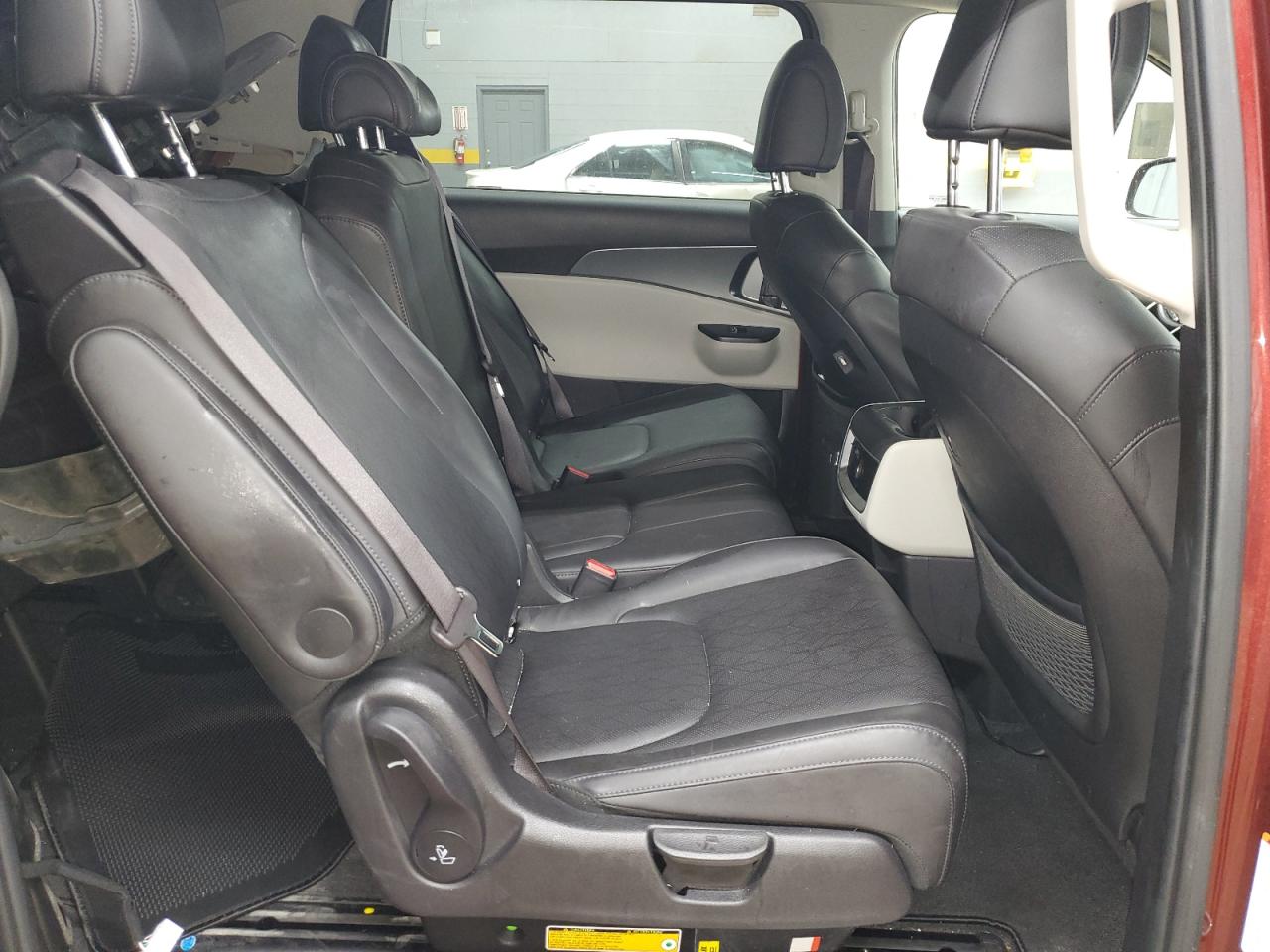 2022 KIA CARNIVAL LX VIN:KNDNB4H30N6058006