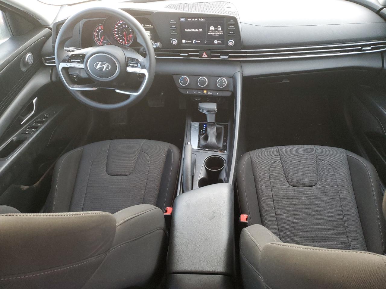 2022 HYUNDAI ELANTRA SEL VIN:KMHLM4AG1NU247768