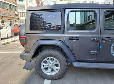 2021 Jeep Wrangler VIN: