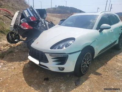 2017 Porsche Macan 004KMWP1AD2950HLB VIN:004KMWP1AD2950HLB