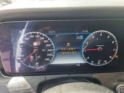 2019 Mercedes-Benz E 300 VIN: