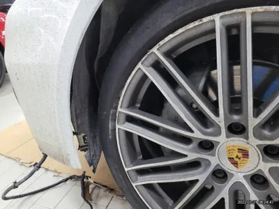 2018 Porsche Panamera WP0AB2976JL132366 VIN:WP0AB2976JL132366