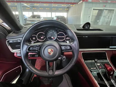2022 Porsche Panamera VIN: