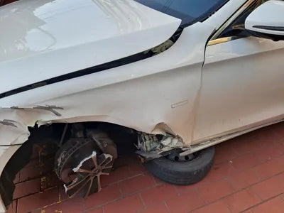 2021 Mercedes-Benz E 300 W1KZF5EB1MA889927 VIN:W1KZF5EB1MA889927