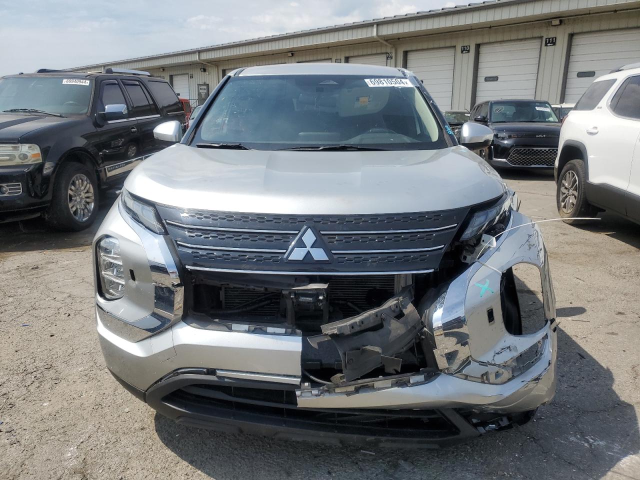 2022 MITSUBISHI OUTLANDER ES VIN:JA4J4TA80NZ007994