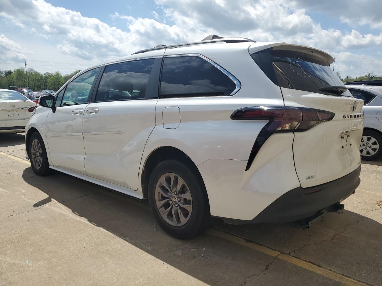 2023 TOYOTA SIENNA XLE VIN:5TDYSKFC9PS075829