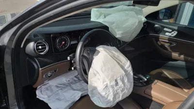 2017 Mercedes-Benz E 200 WDDZF4CB9HA276330 VIN:WDDZF4CB9HA276330