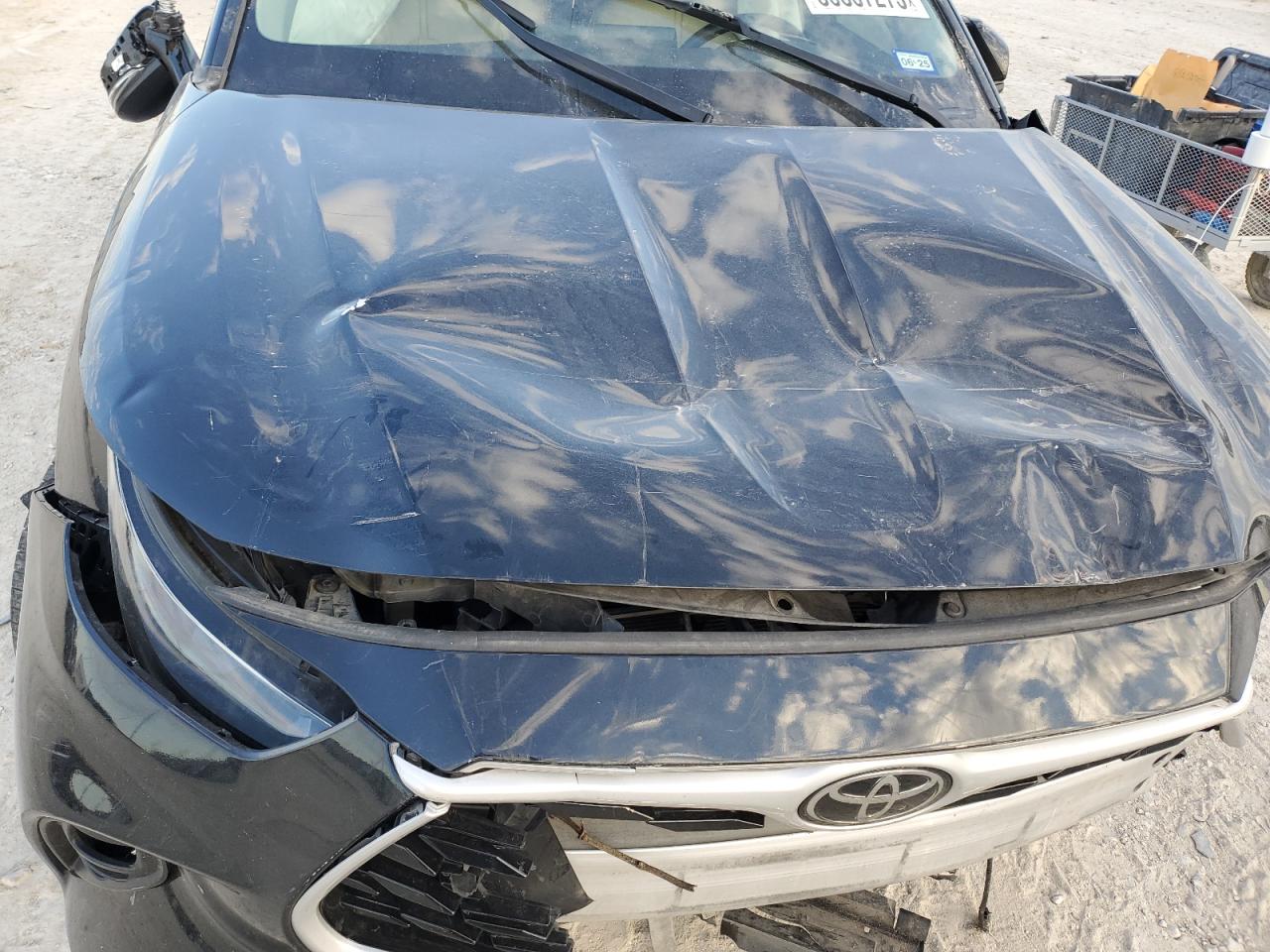 2022 TOYOTA HIGHLANDER XLE VIN:5TDGZRAH2NS141248