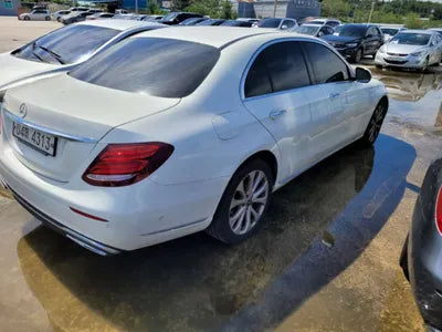 2019 Mercedes-Benz E 220 WDDZF0EB3KA663677 VIN:WDDZF0EB3KA663677