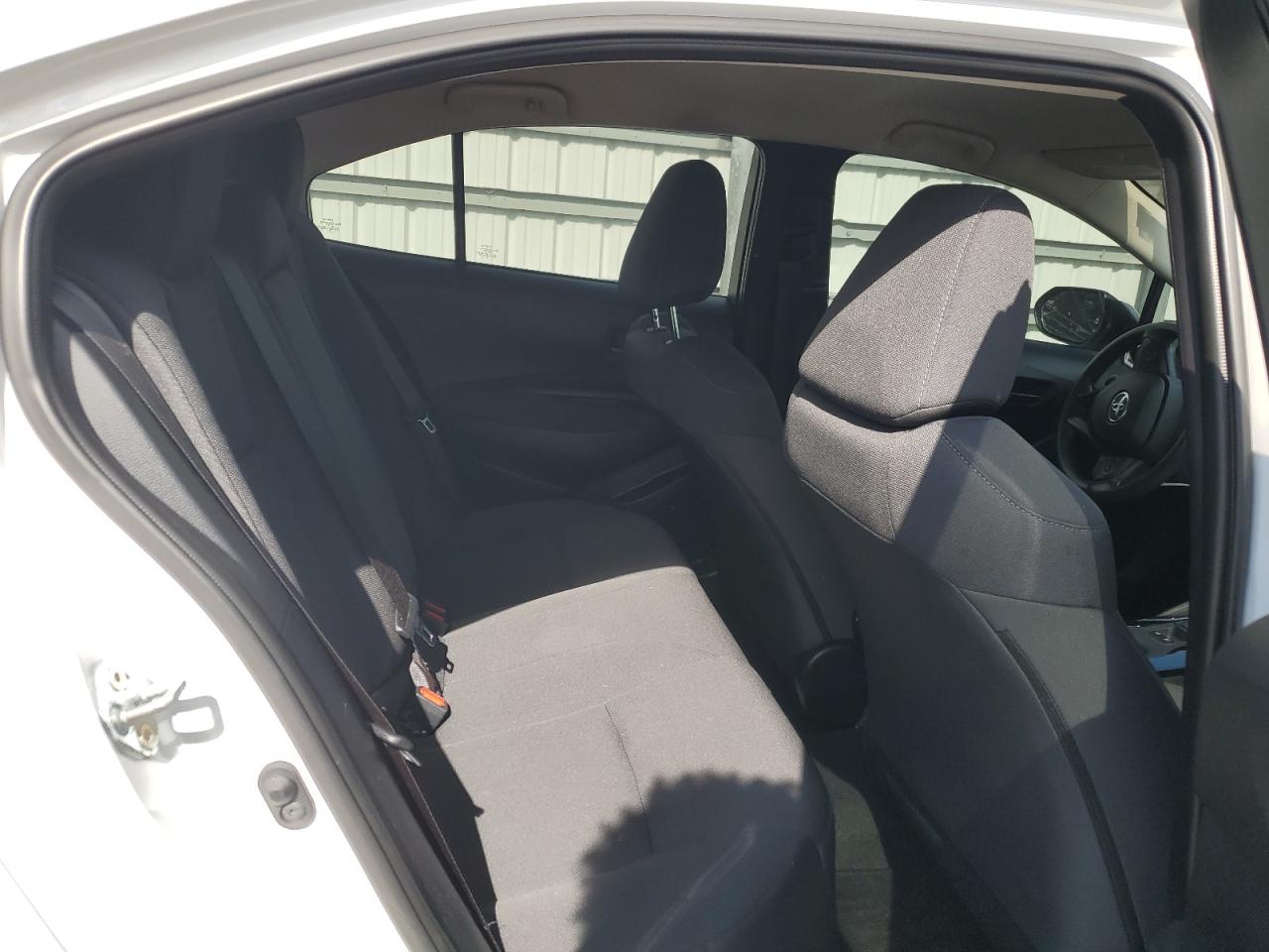 2022 TOYOTA COROLLA LE VIN:5YFEPMAE7NP310081