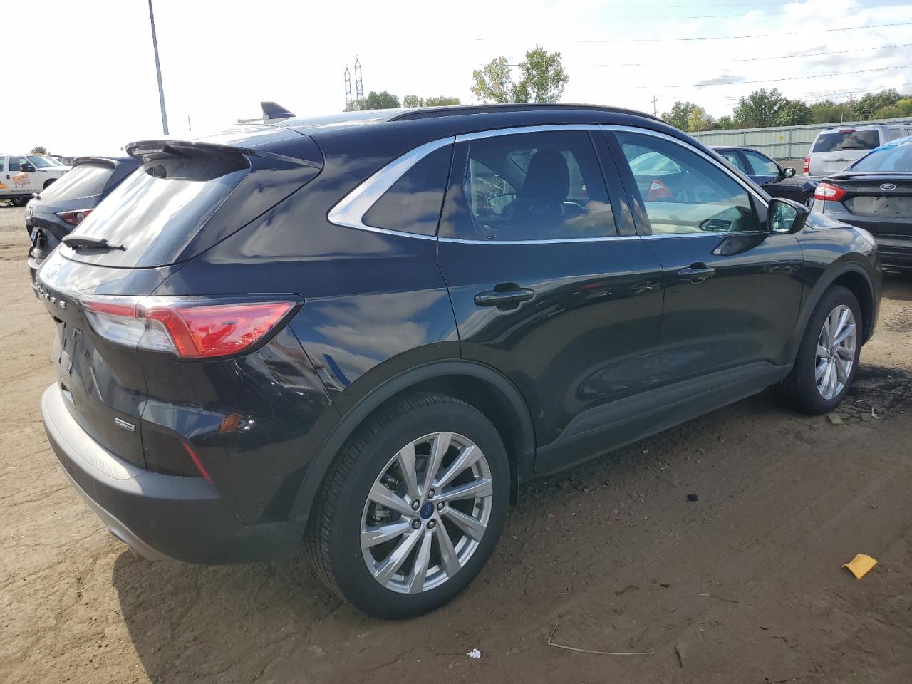2022 FORD ESCAPE TITANIUM VIN:1FMCU9DZ2NUB22255