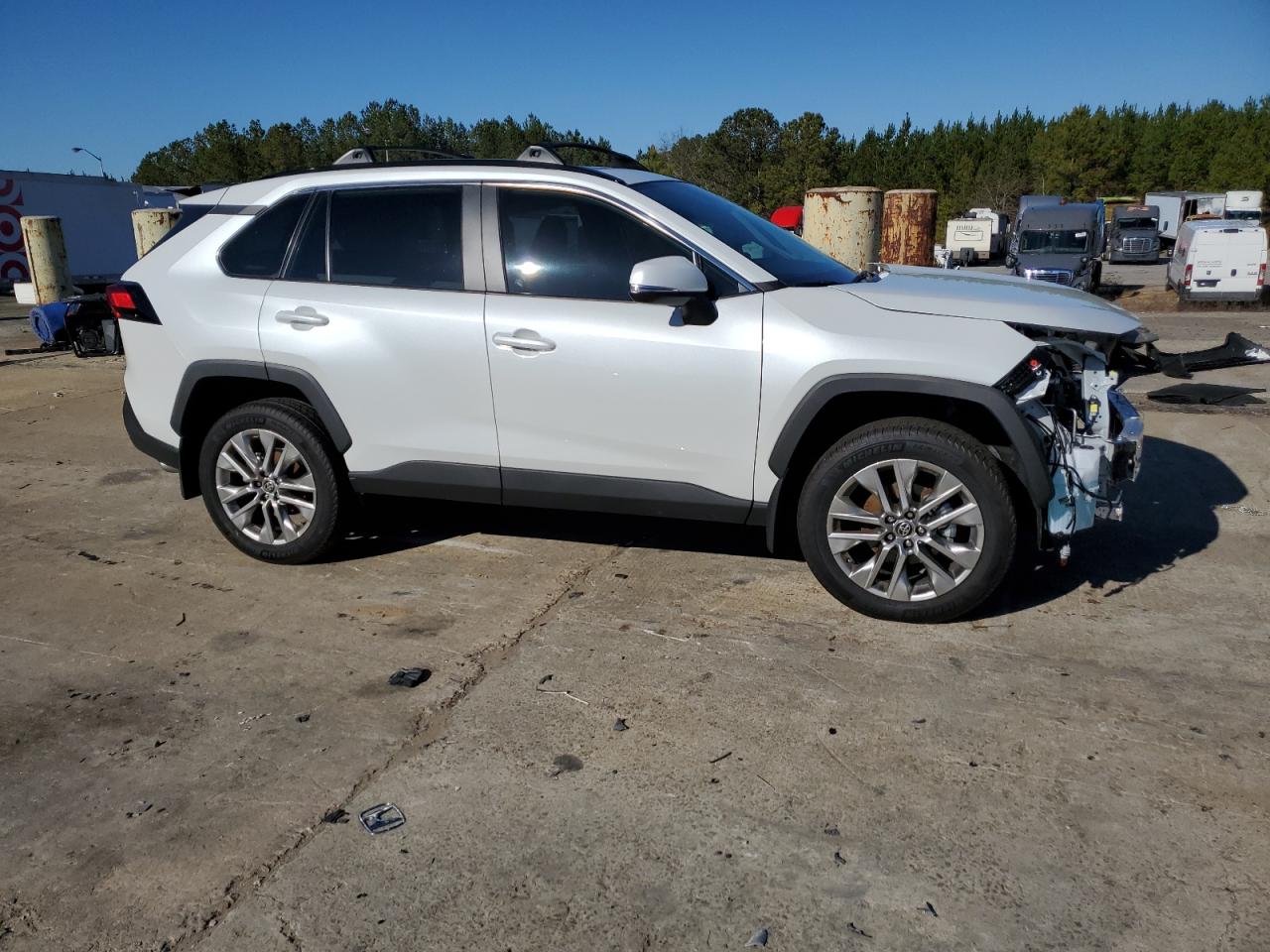 2024 TOYOTA RAV4 XLE PREMIUM VIN:2T3C1RFV2RW346609