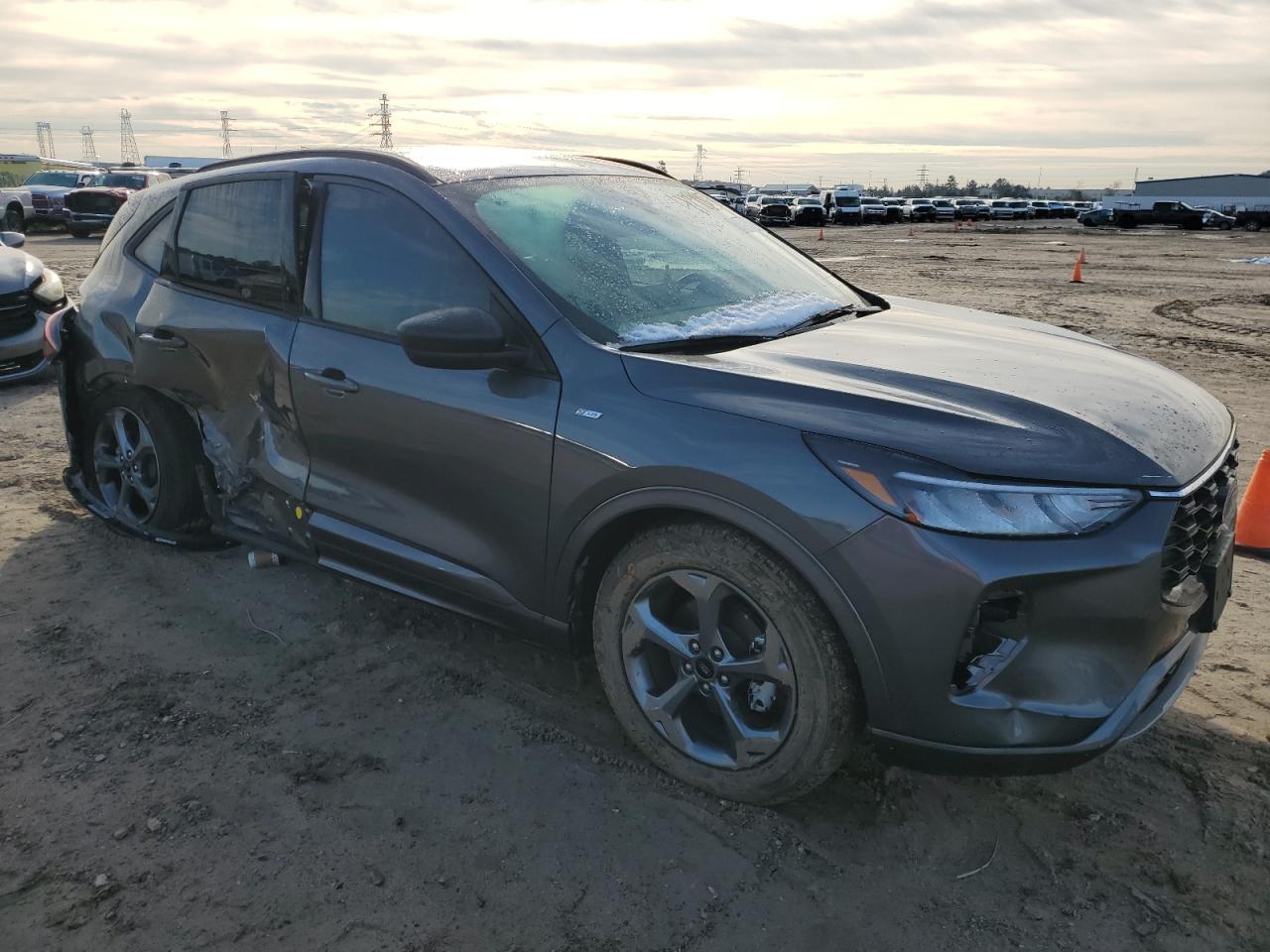 2024 FORD ESCAPE ST LINE VIN:1FMCU0MN4RUB25186