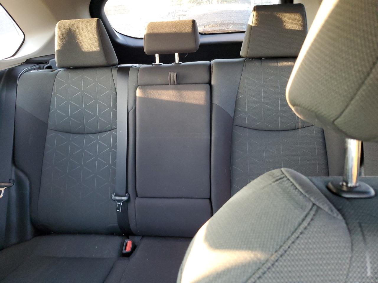 2022 TOYOTA RAV4 XLE VIN:2T3P1RFV8NW316834