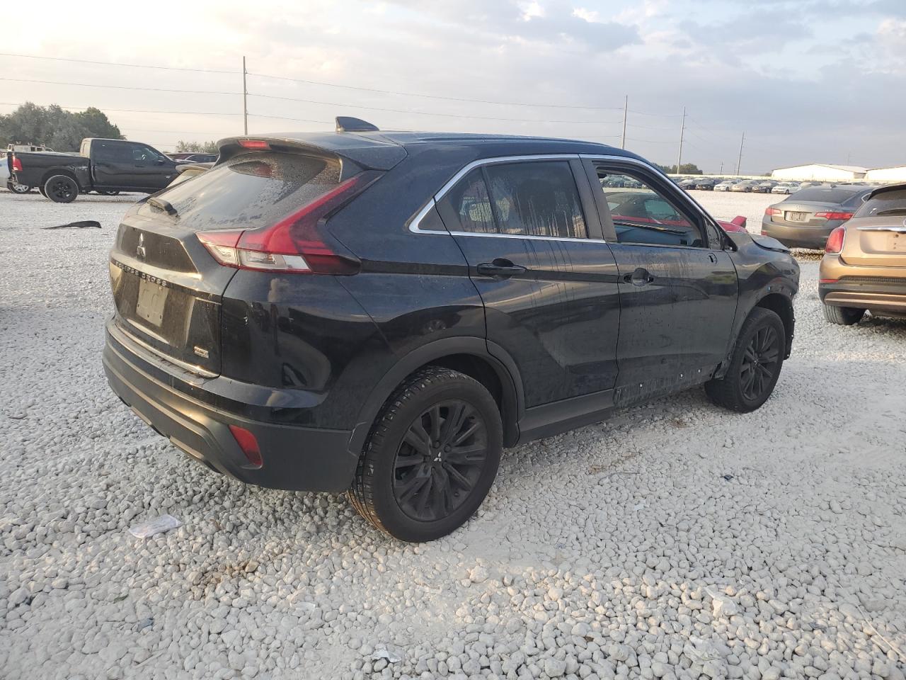 2023 MITSUBISHI ECLIPSE CROSS LE VIN:JA4ATVAA4PZ001880