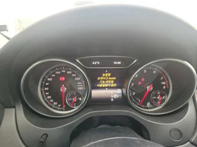 2018 Mercedes-Benz GLA 220 WDCTG4FB5JJ462701 VIN:WDCTG4FB5JJ462701