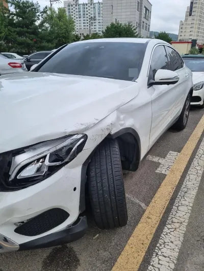 2019 Mercedes-Benz GLC 300 WDC0J4KB2KF528068 VIN:WDC0J4KB2KF528068