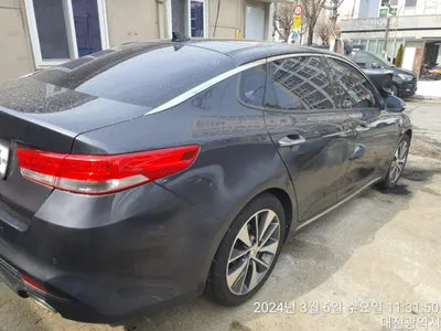 2016 Kia K5 KNAGU411BHA115123 VIN:KNAGU411BHA115123