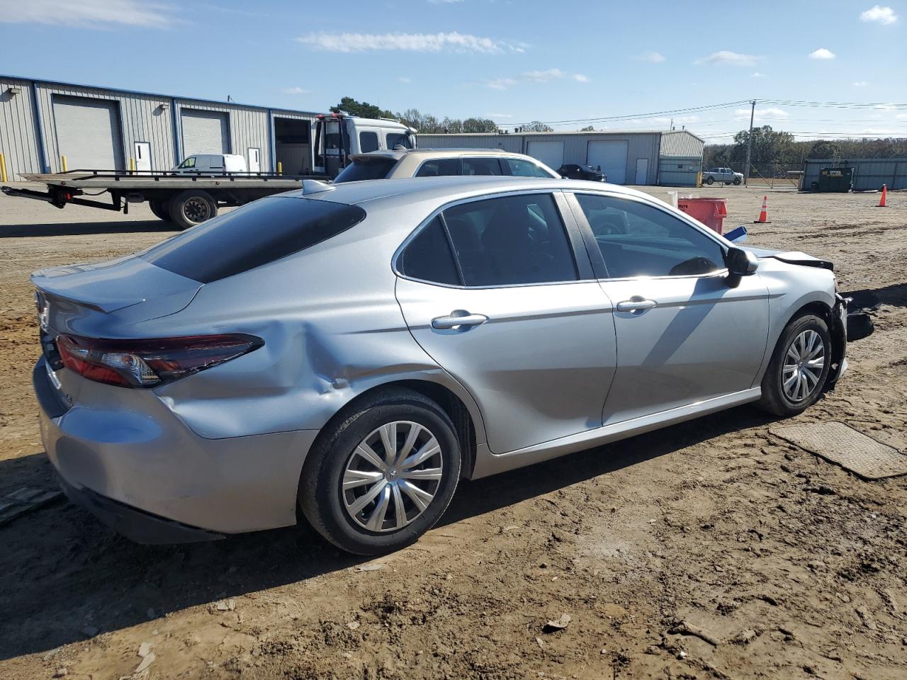 2022 TOYOTA CAMRY LE VIN:4T1C31AK7NU043160