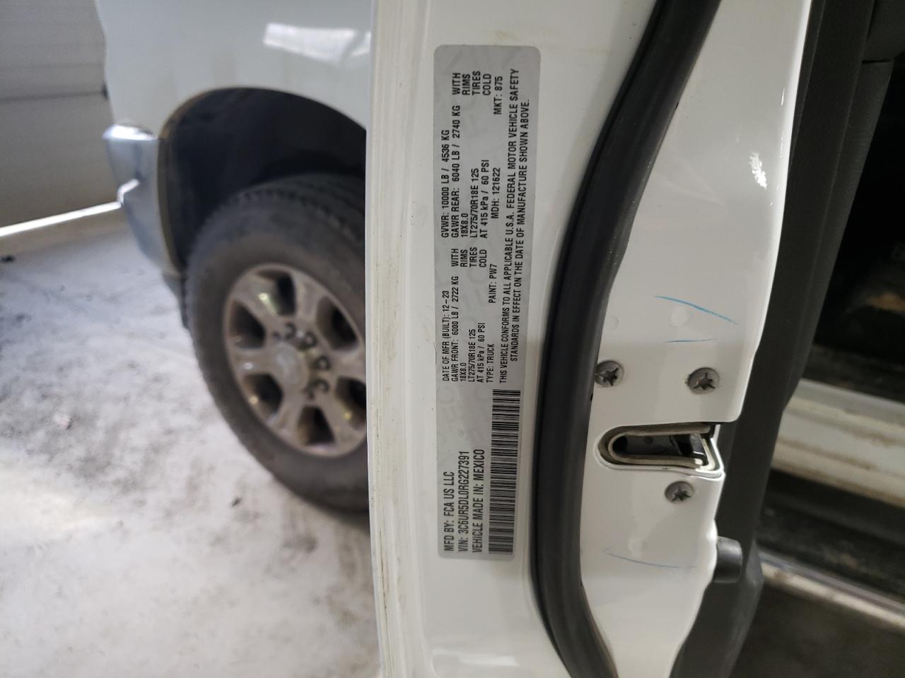 2024 RAM 2500 BIG HORN VIN:3C6UR5DL0RG227391