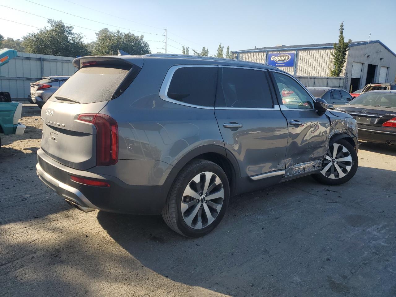 2022 KIA TELLURIDE S VIN:5XYP6DHC8NG272588