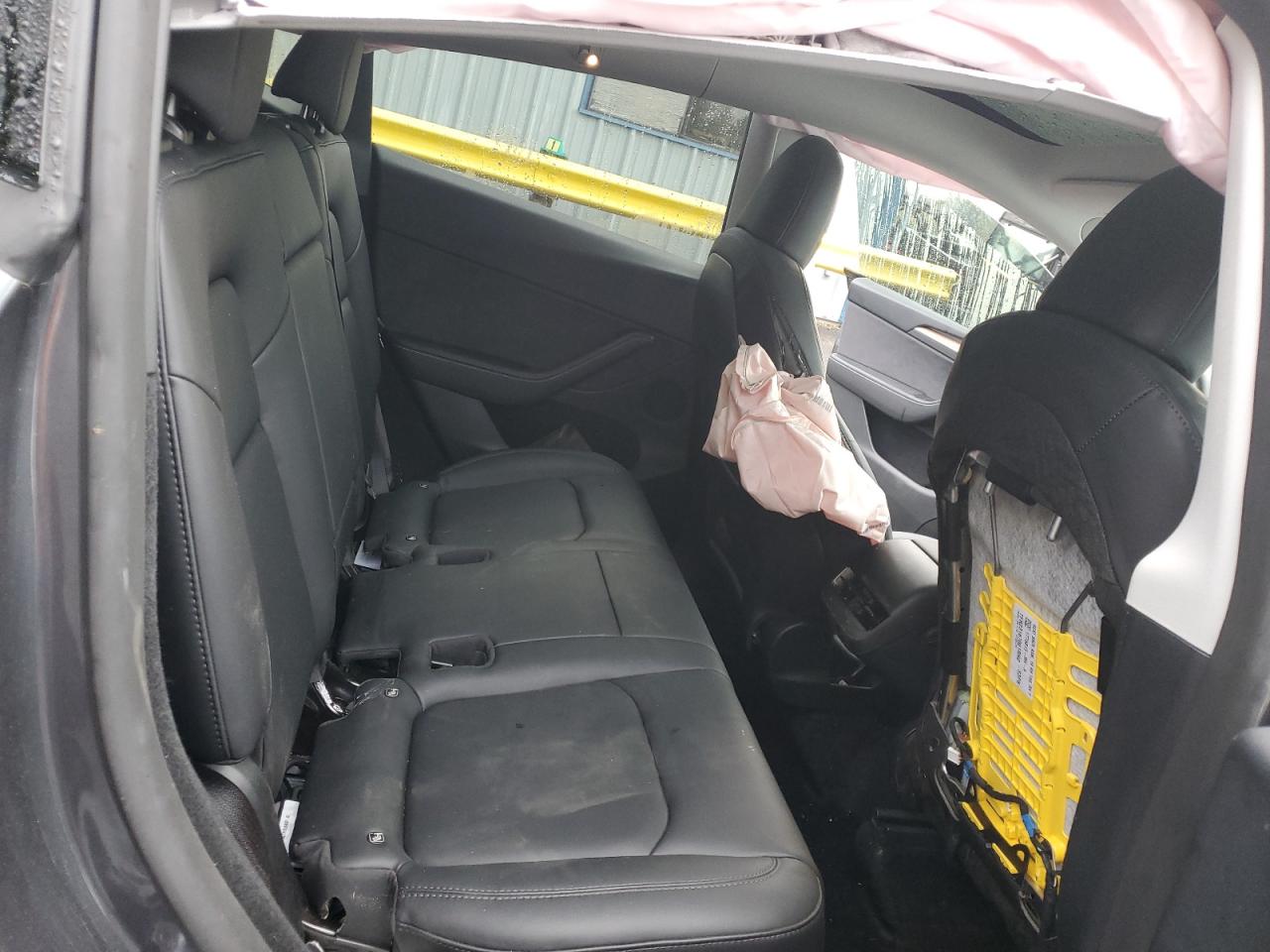 2023 TESLA MODEL Y  VIN:7SAYGDEE7PF809939