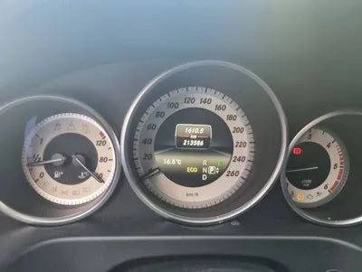 2016 Mercedes-Benz E 250 VIN: