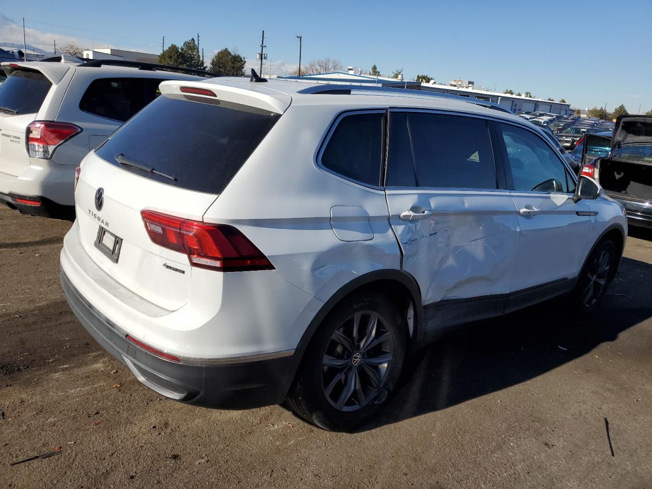 2022 VOLKSWAGEN TIGUAN SE VIN:3VV2B7AX8NM165856