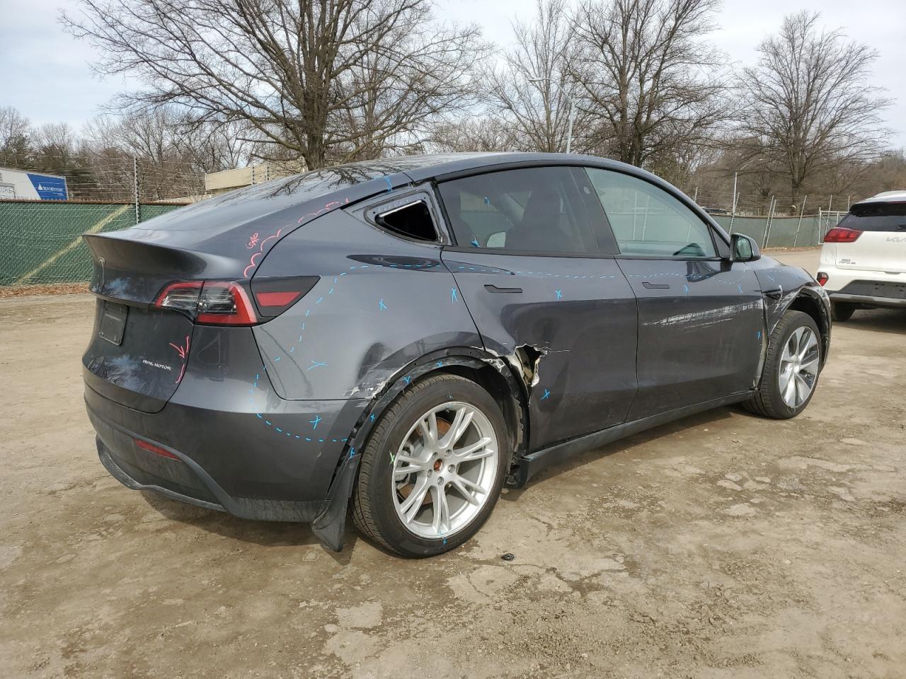 2023 TESLA MODEL Y  VIN:7SAYGDEEXPF875661