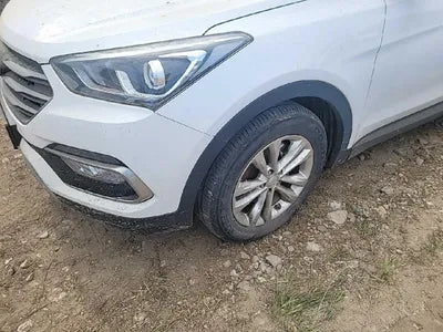 2018 Hyundai Santa FE VIN: