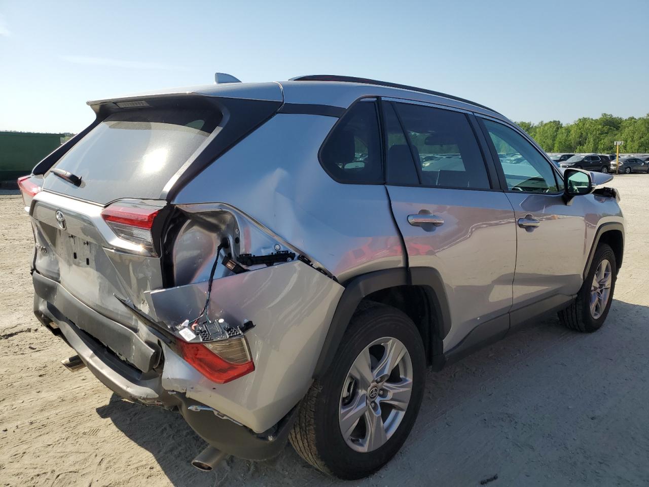 2023 TOYOTA RAV4 XLE VIN:2T3W1RFV7PW283646