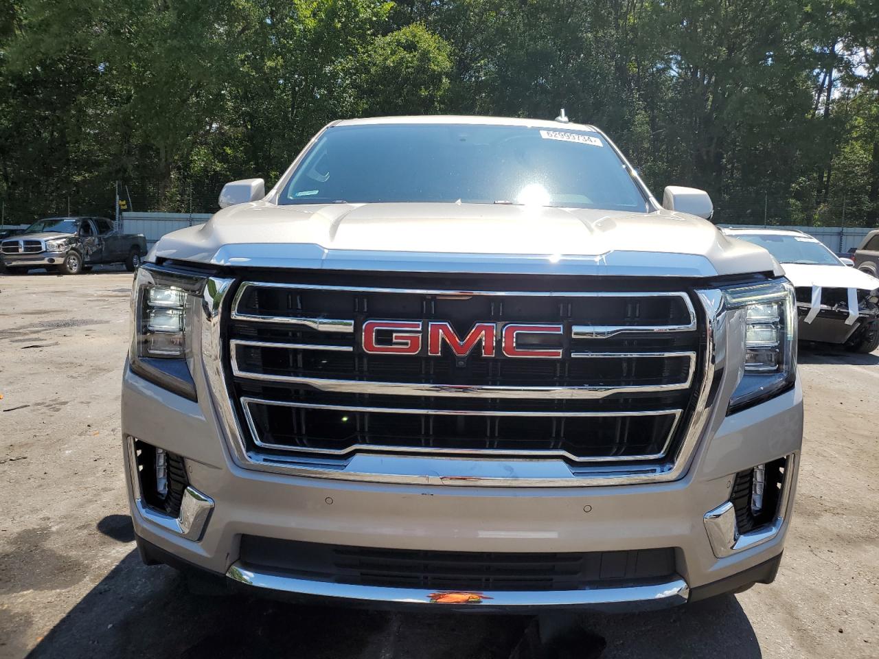 2022 GMC YUKON SLT VIN:1GKS1BKD5NR245921