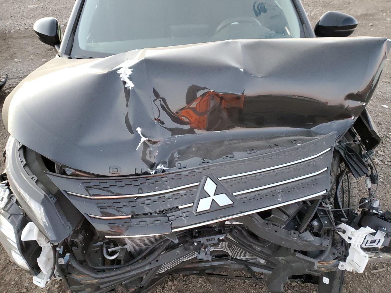 2023 MITSUBISHI OUTLANDER ES VIN:JA4J4TA88PZ022598